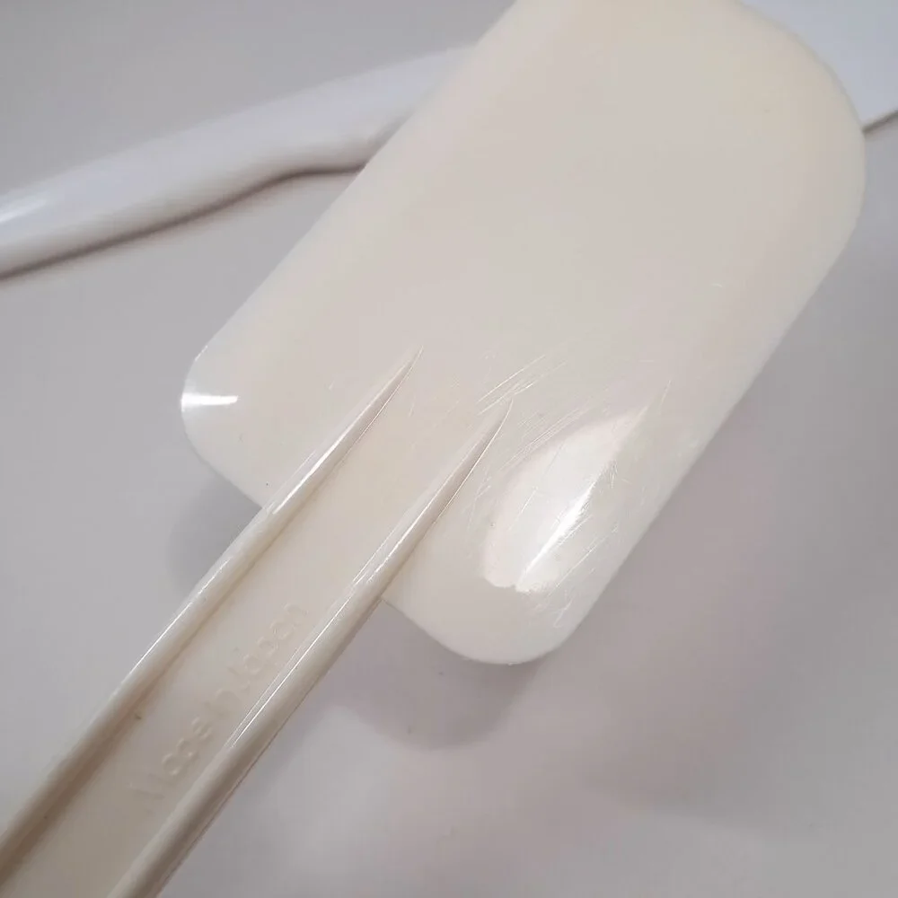 Cuisinart set 2 Nylon Spatula‎ Bowl Scraper made Japan off white almond DLC-650